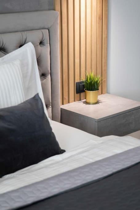 Flat4Us#Cozy#Freeparking#5People Apartamento Zagreb Exterior foto