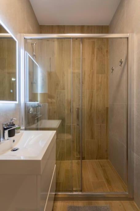 Flat4Us#Cozy#Freeparking#5People Apartamento Zagreb Exterior foto