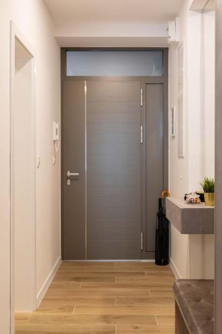 Flat4Us#Cozy#Freeparking#5People Apartamento Zagreb Exterior foto